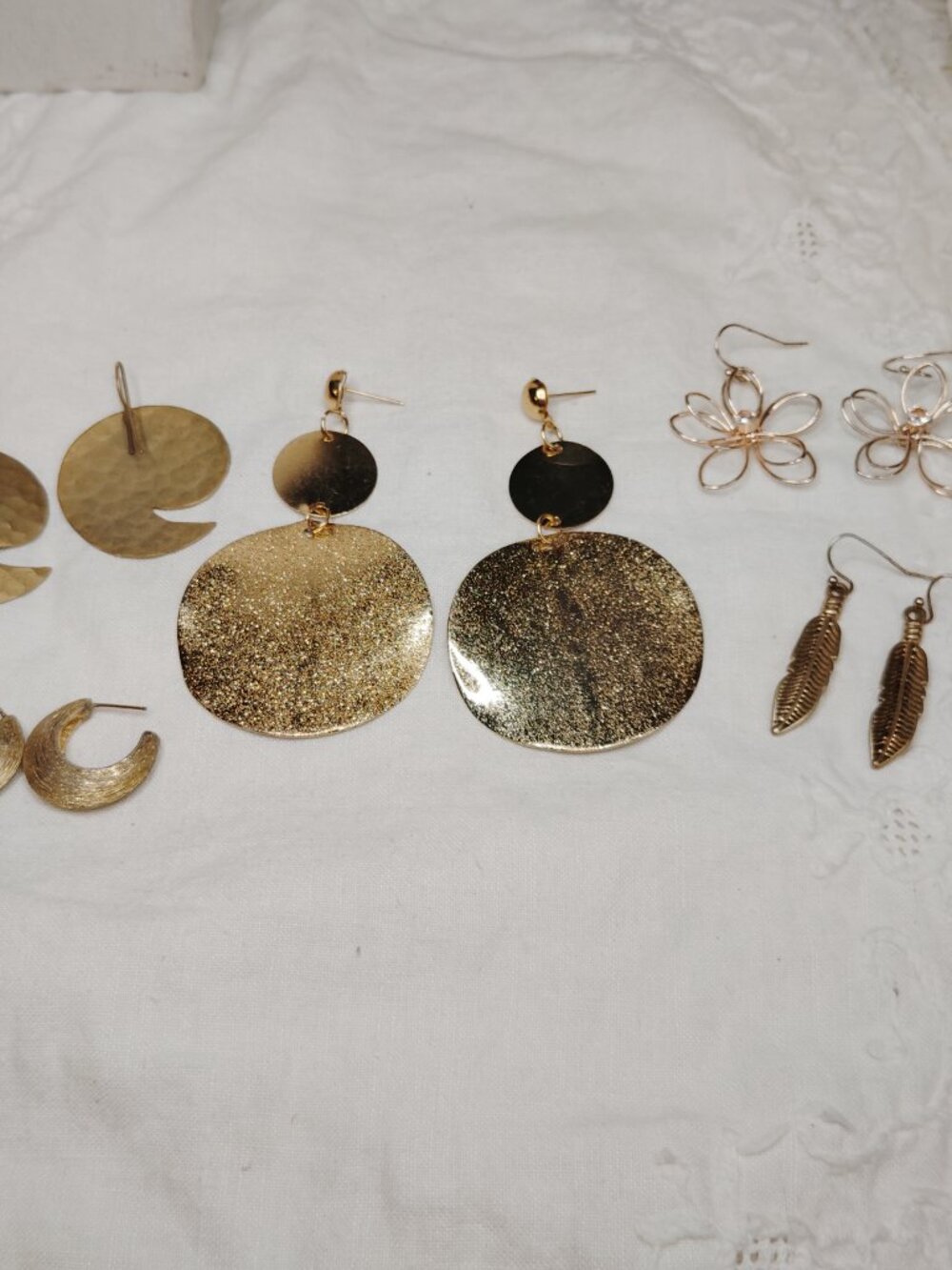 Lot of 5 Vintage Gold‑Tone Pierced Earrings – Studs & Dangles